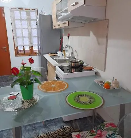 Artemida Loutra Aidhipsou